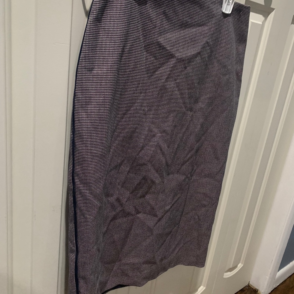 Hugo boss skirt